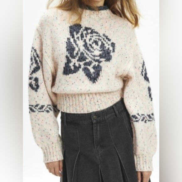 NWT BDG Urban Outfitters Elegant Speckled Cream Sweater with Floral Design